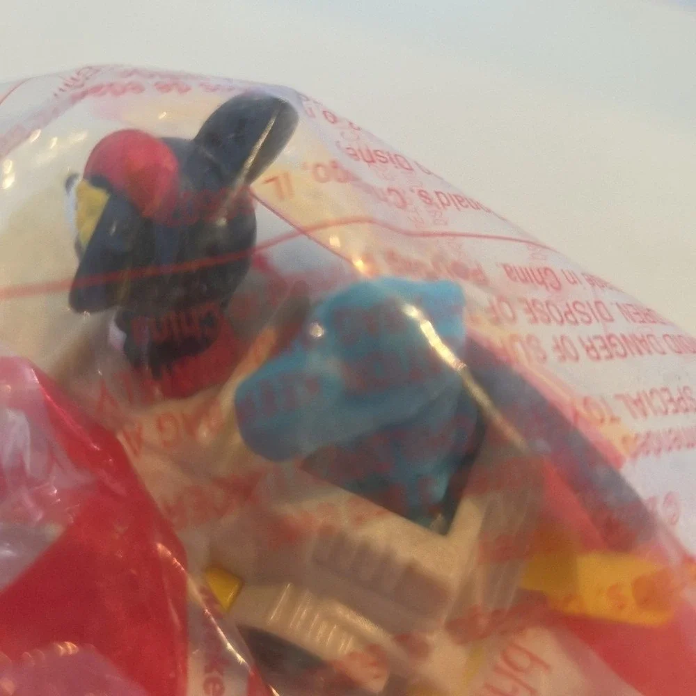 2 NEW‎ 2022 McDonald's Happy Meal Disney World 50th MINNIE MOUSE Toy #3